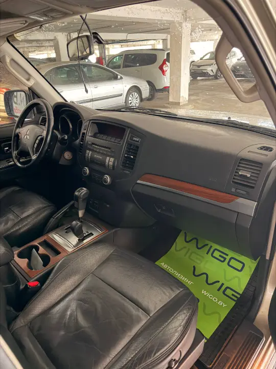 Mitsubishi Pajero, фотография 9