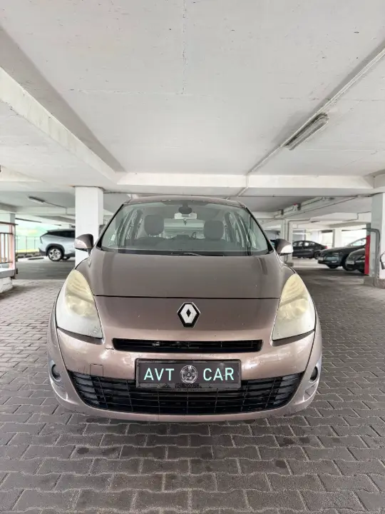 Renault Scenic, фотография 1