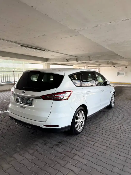 Ford S-MAX, фотография 8
