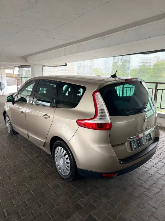 Renault Scenic, фотография 5