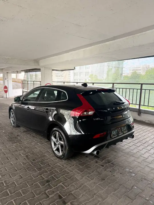 Volvo V40, фотография 4
