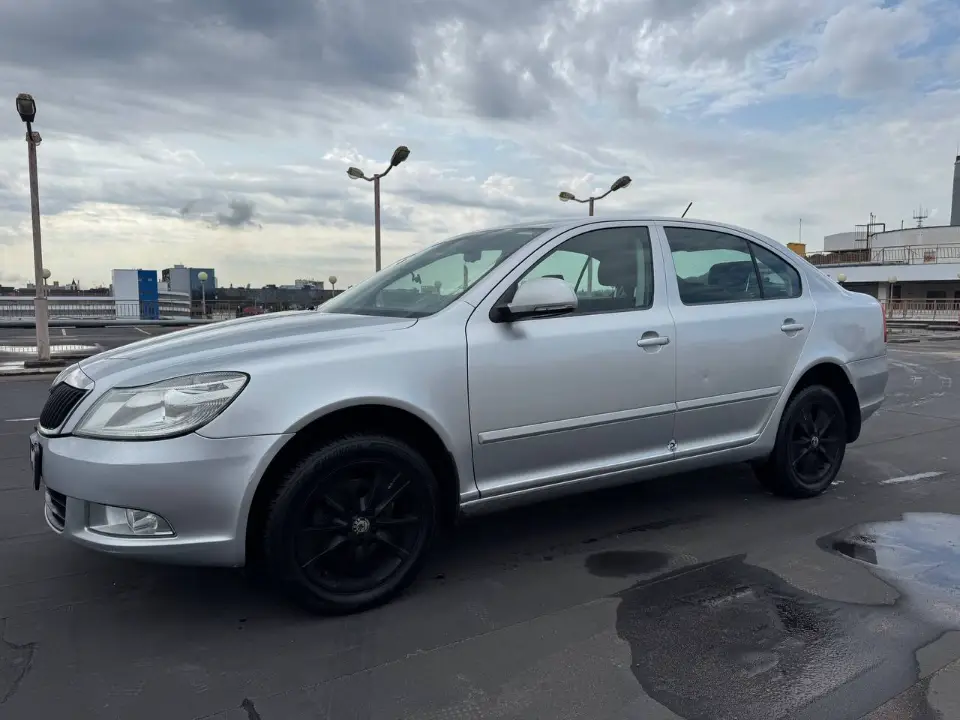 Skoda Octavia, фотография 2