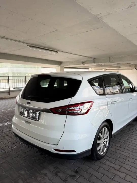 Ford S-MAX, фотография 7