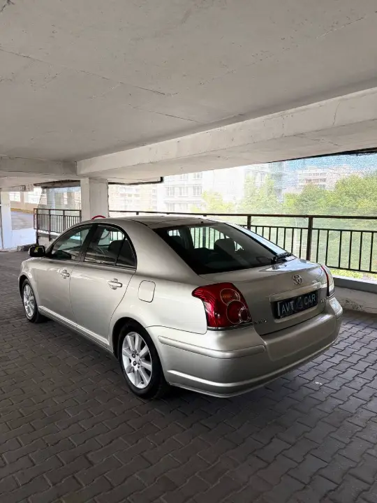 Toyota Avensis, фотография 4