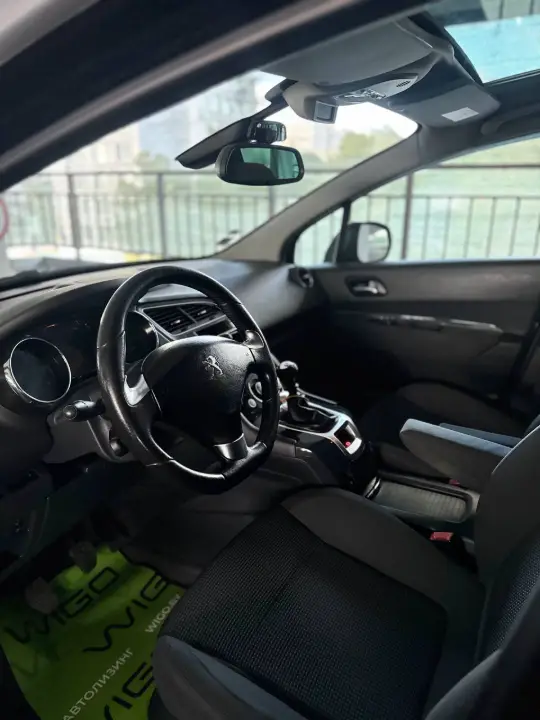 Peugeot 5008, фотография 11