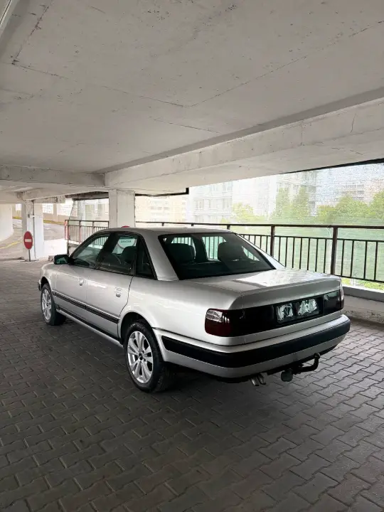 Audi 100, фотография 4