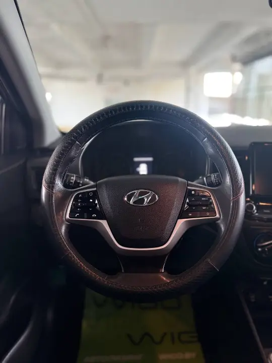 Hyundai Accent, фотография 12
