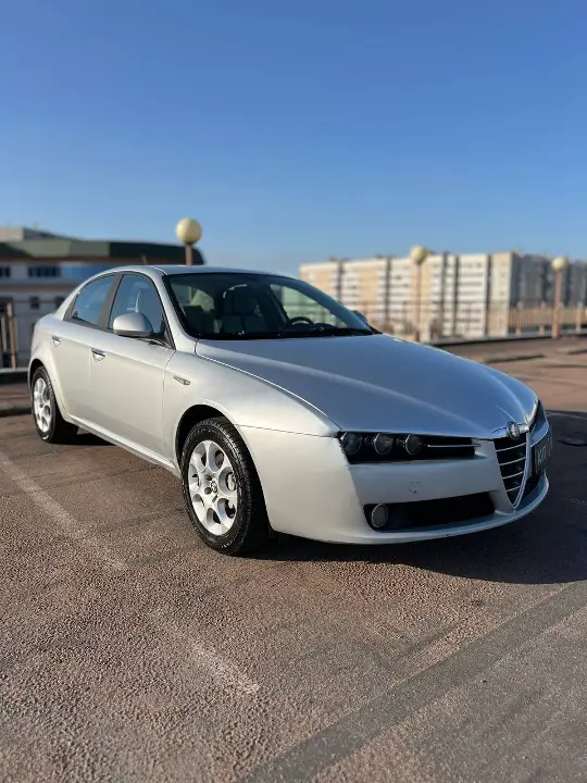 Alfa-Romeo 159