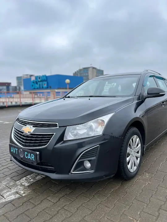 CHEVROLET CRUZE