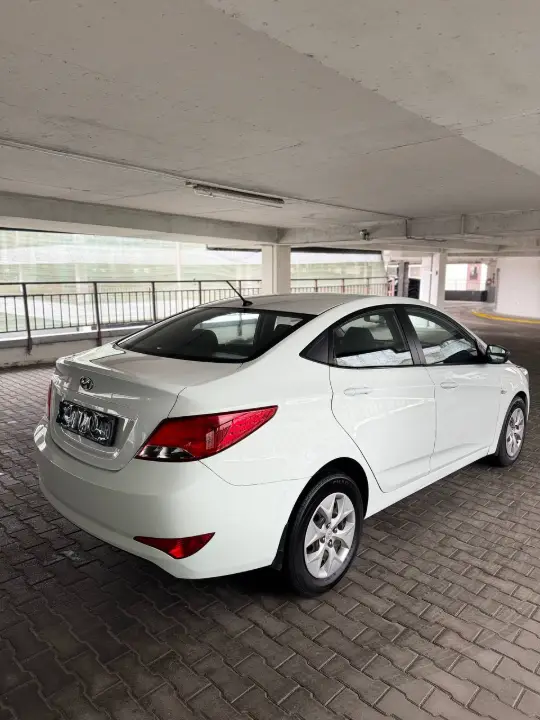 Hyundai Solaris, фотография 8