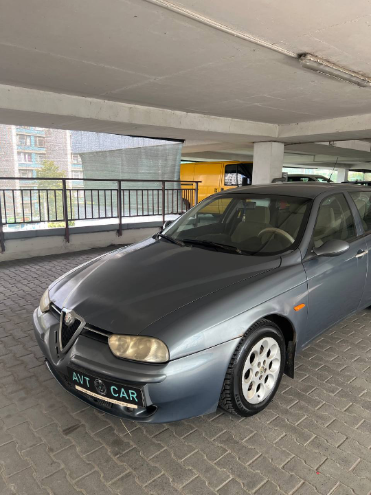 Alfa Romeo 156