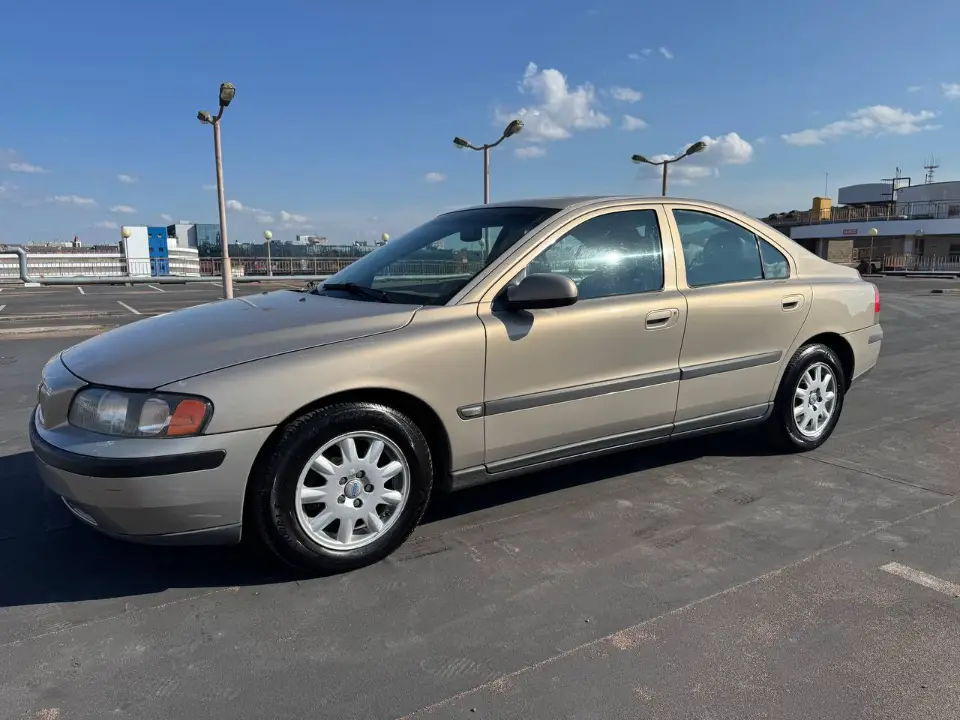 Volvo S60, фотография 2