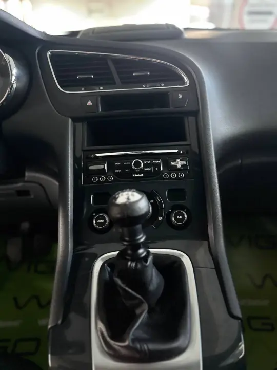 Peugeot 5008, фотография 13