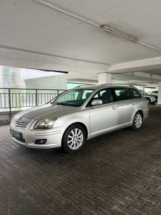 Toyota Avensis, фотография 3